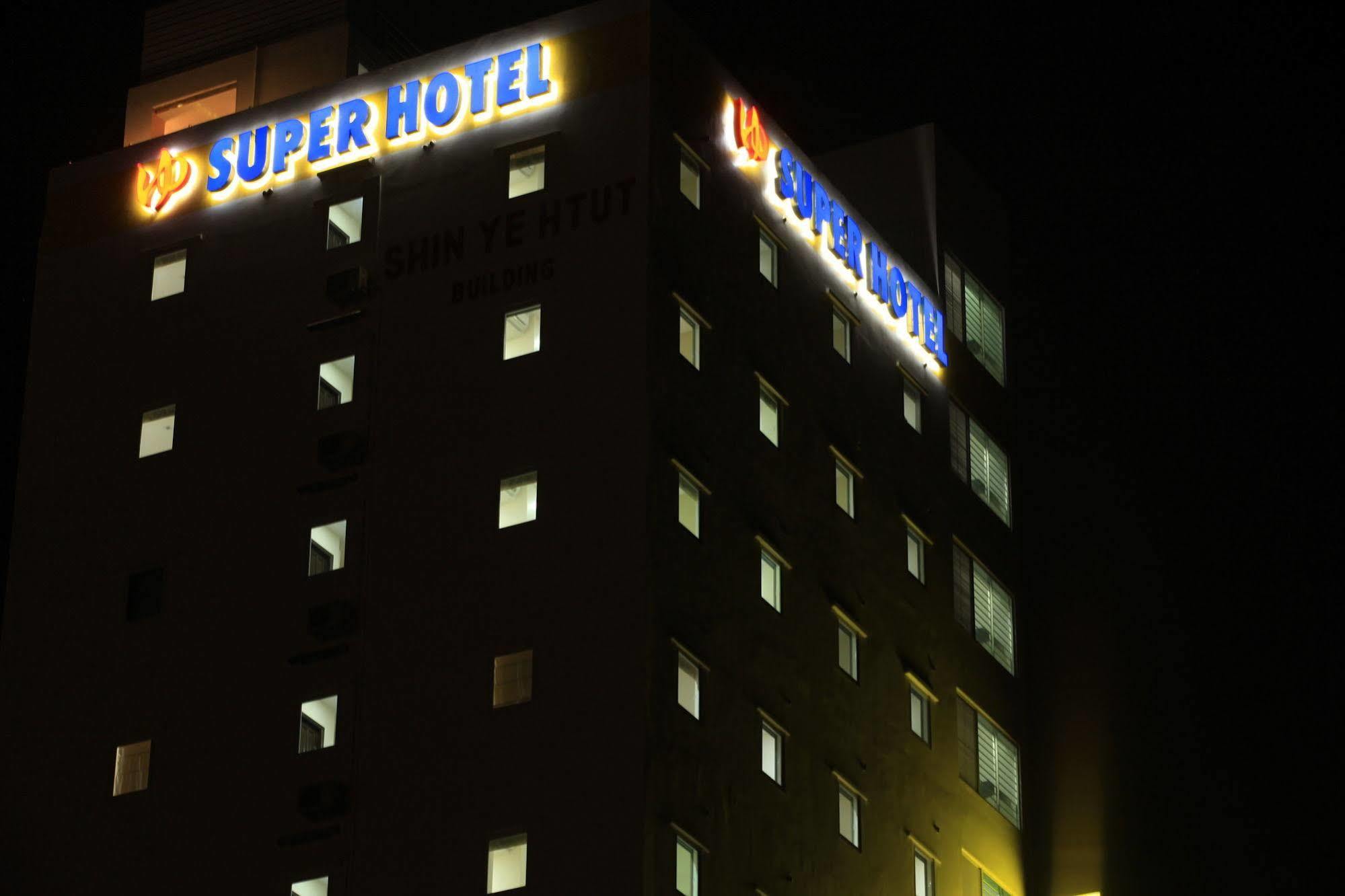 Super Hotel Rangum Exterior foto